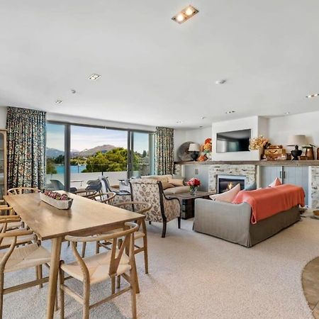 Pembroke Luxury Apartment Wanaka Bagian luar foto