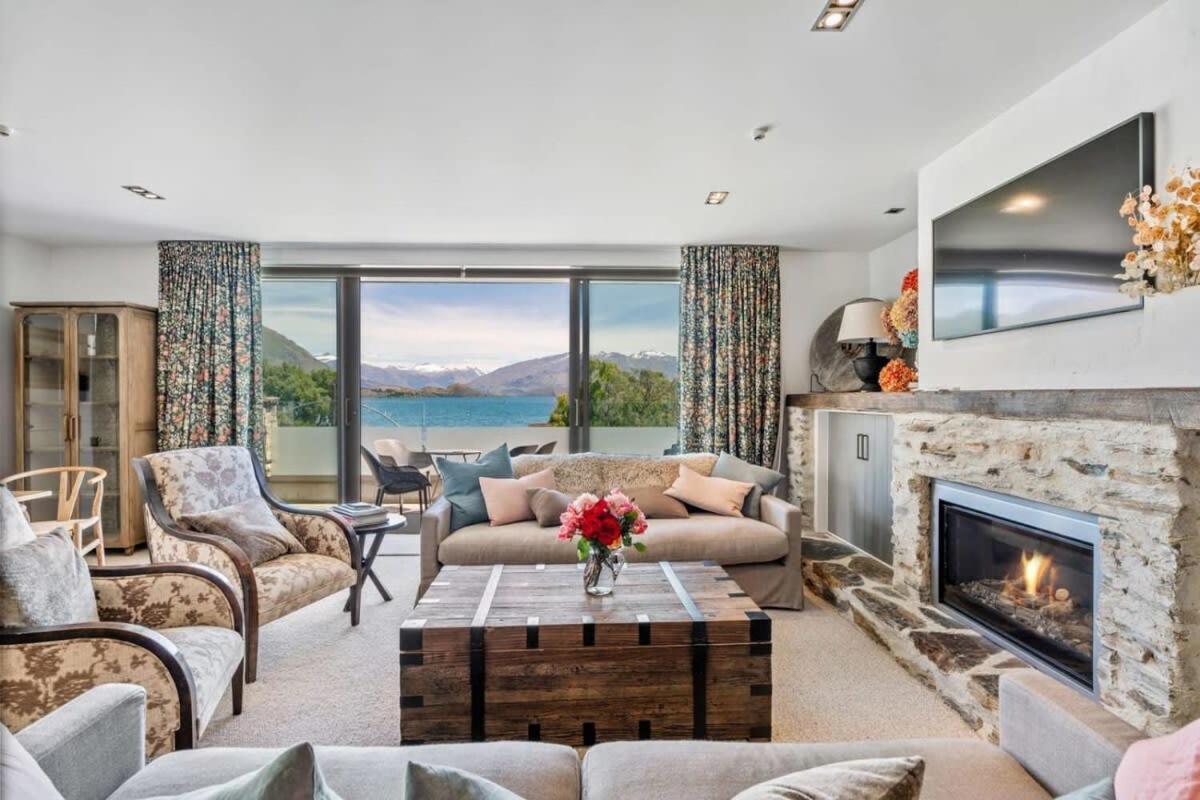 Pembroke Luxury Apartment Wanaka Bagian luar foto